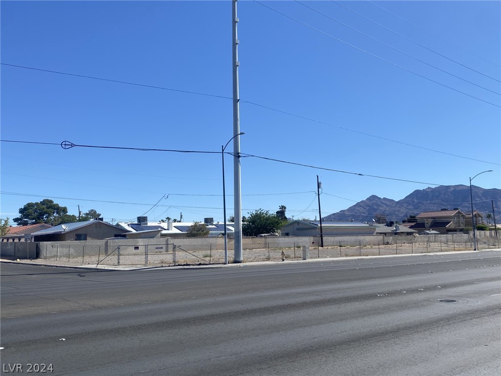 Photo 13 of 14, East Sahara Avenue