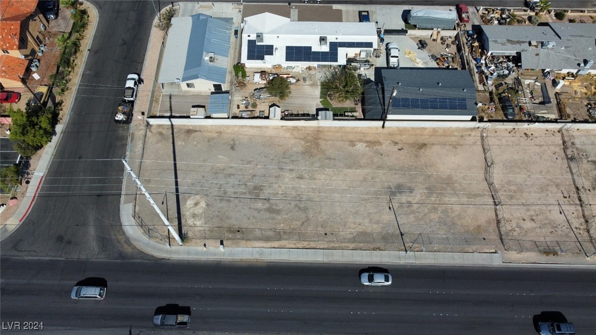 Photo 7 of 14, East Sahara Avenue
