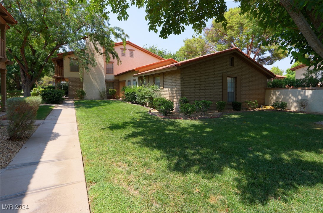 Photo 2 of 3077 Pinehurst Drive #B