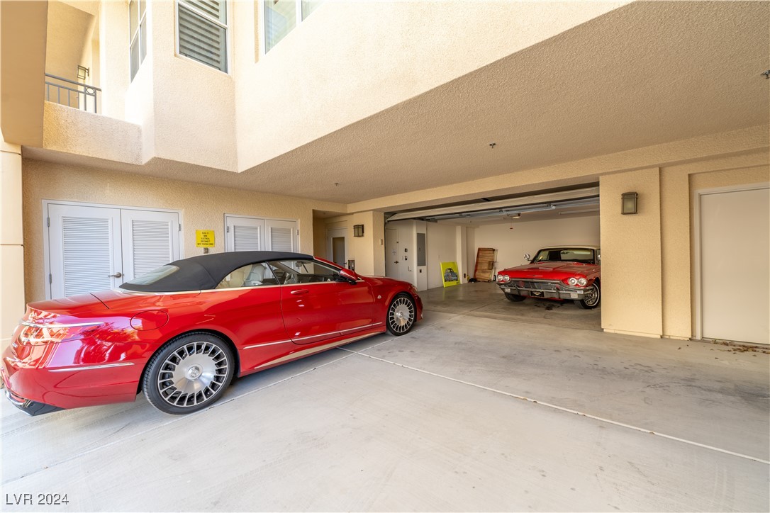 Photo 58 of 86, 9219 Tesoras Drive #402