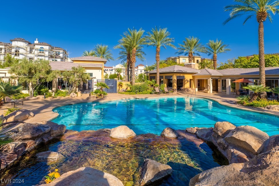 9219 Tesoras Drive #402, Las Vegas 89144