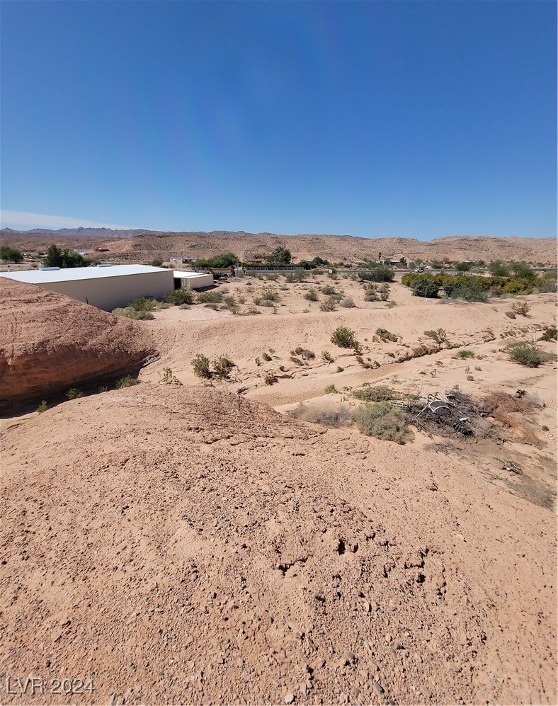 Photo 18 of 25, 00 N Moapa Valley Blvd