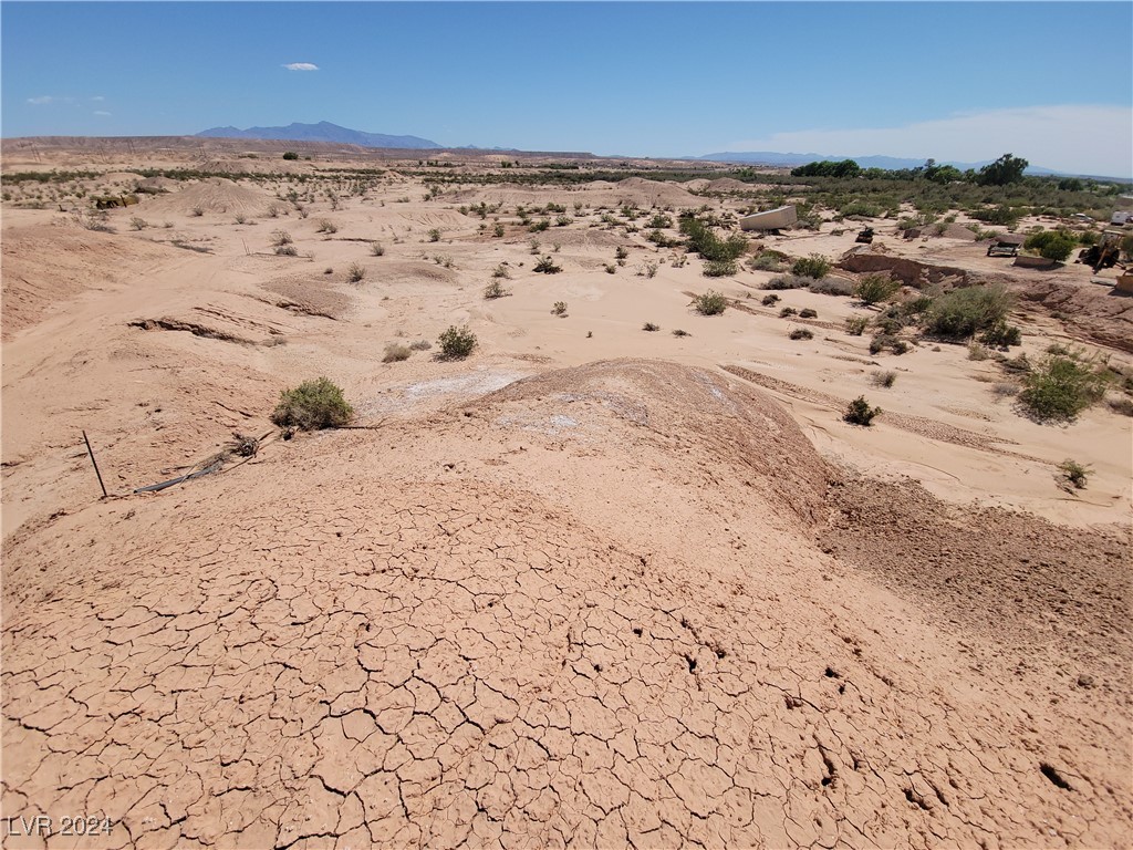 Photo 14 of 25, 00 N Moapa Valley Blvd