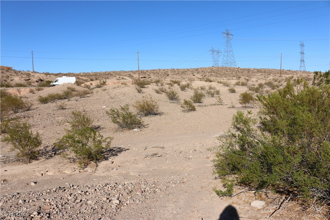 Photo 15 of 26, Cadiz Avenue