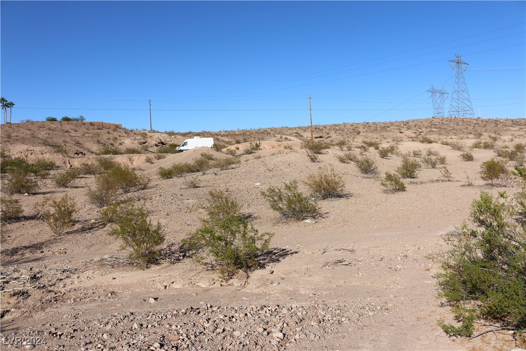Photo 16 of 26, Cadiz Avenue