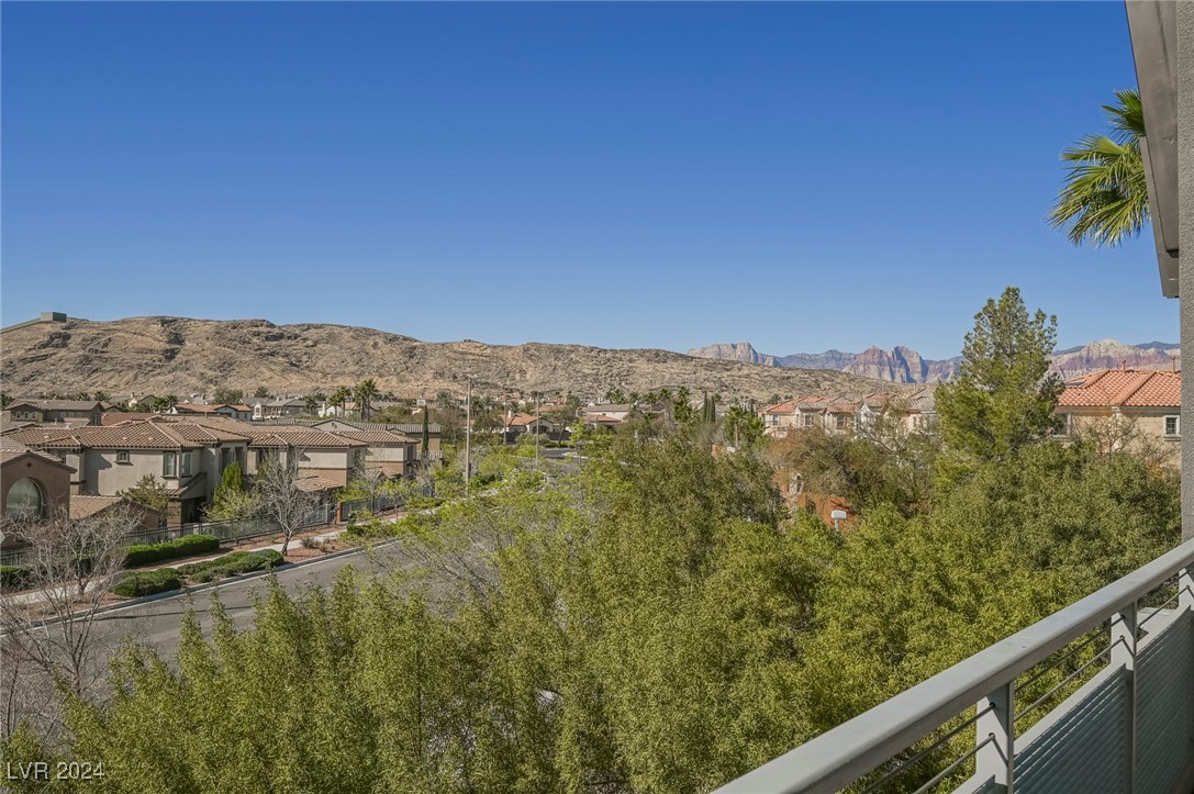 Photo 11 of 51, 11441 Allerton Park Drive #214