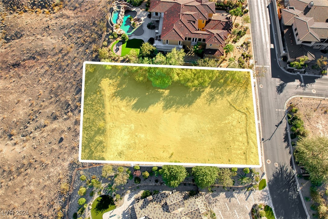 14 Pyrenees Court, Henderson 89011