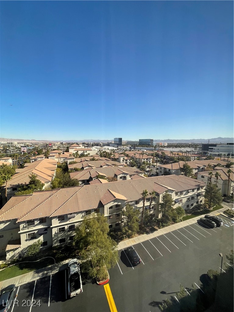 Photo 33 of 35, 211 E Flamingo Road #614