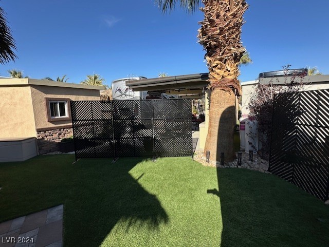 Photo 15 of 29, 8175 Arville Street #328