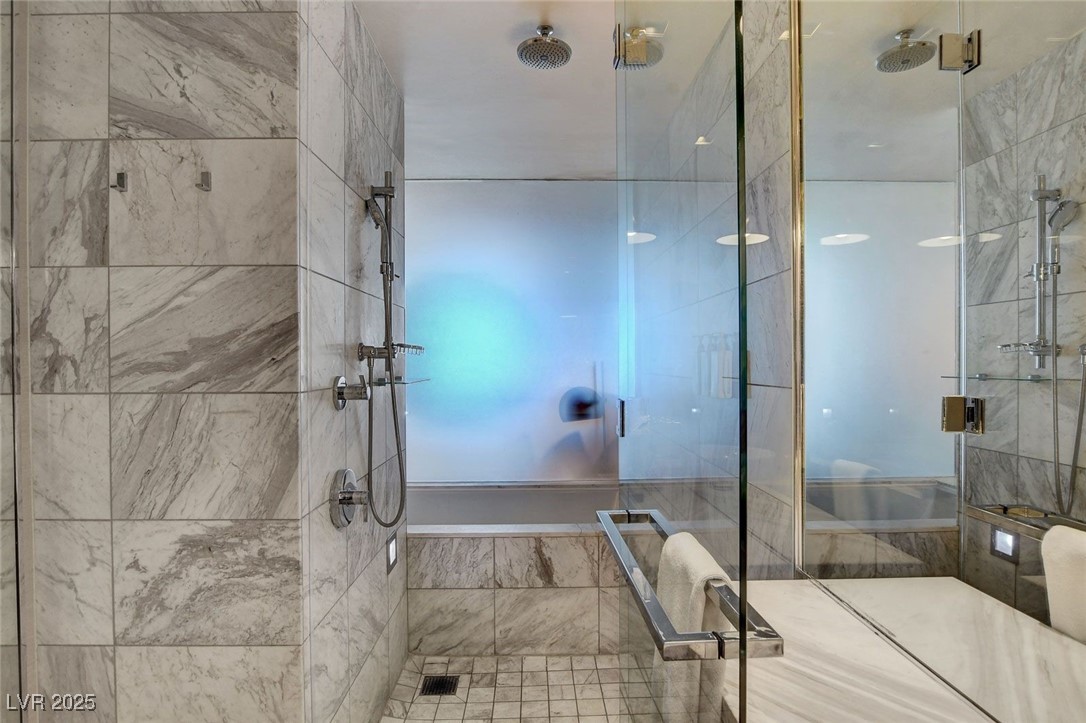 Photo 23 of 29, 4381 W Flamingo Road #3309