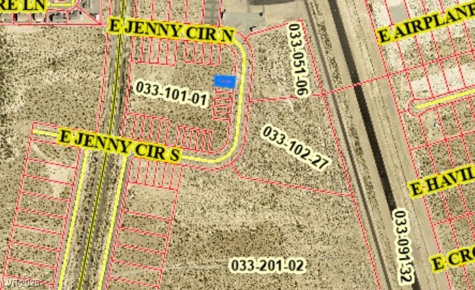 Photo 2 of 3700 N Jenny Circle