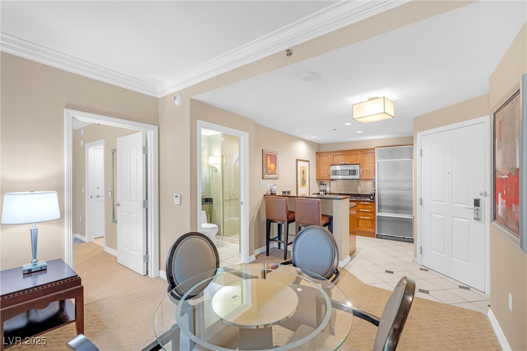 Photo 25 of 41, 135 E Harmon Avenue #221