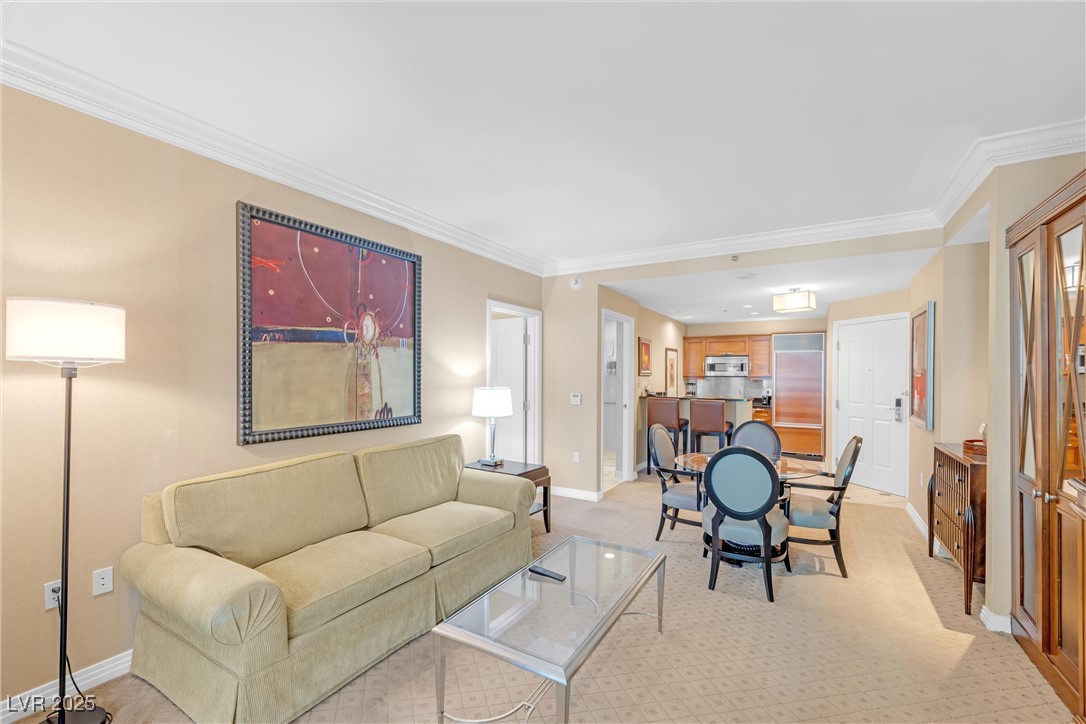 Photo 20 of 41, 135 E Harmon Avenue #221