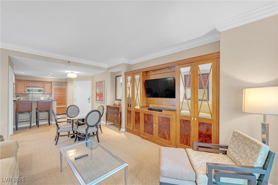 Photo 24 of 41, 135 E Harmon Avenue #221