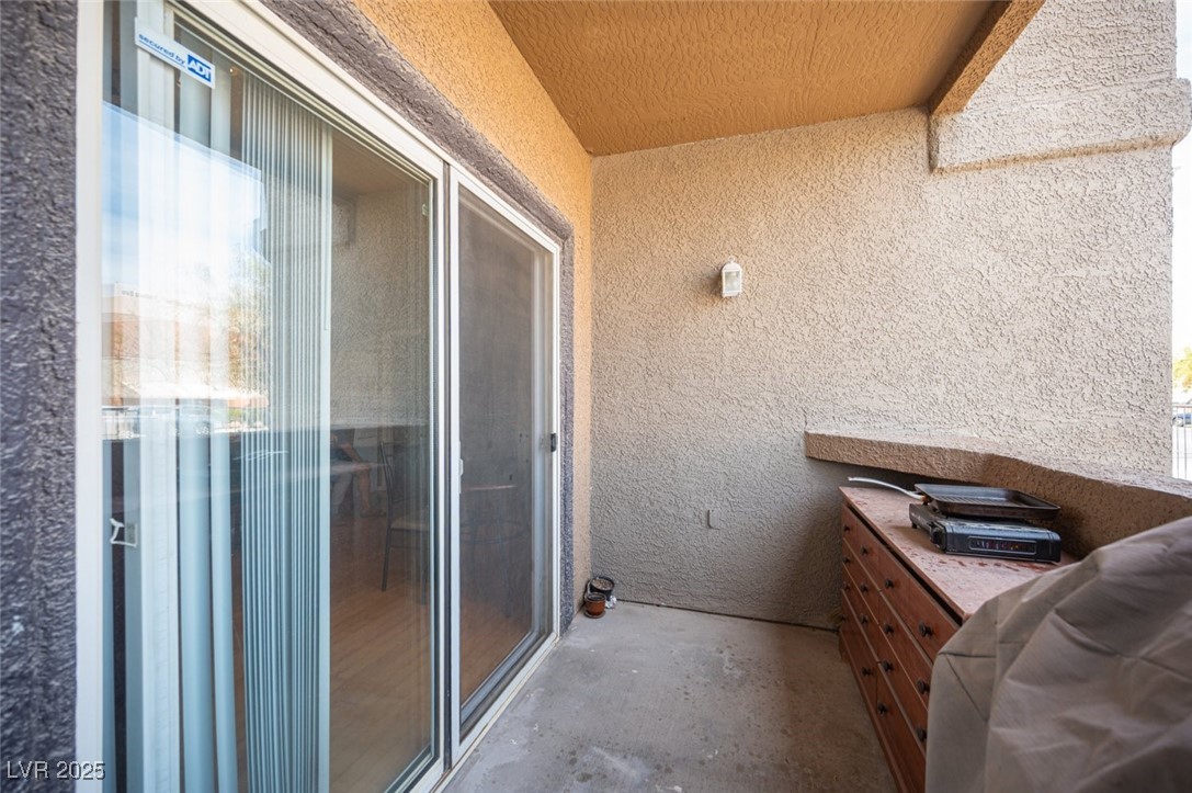Photo 31 of 37, 6650 W Warm Springs Road #1079