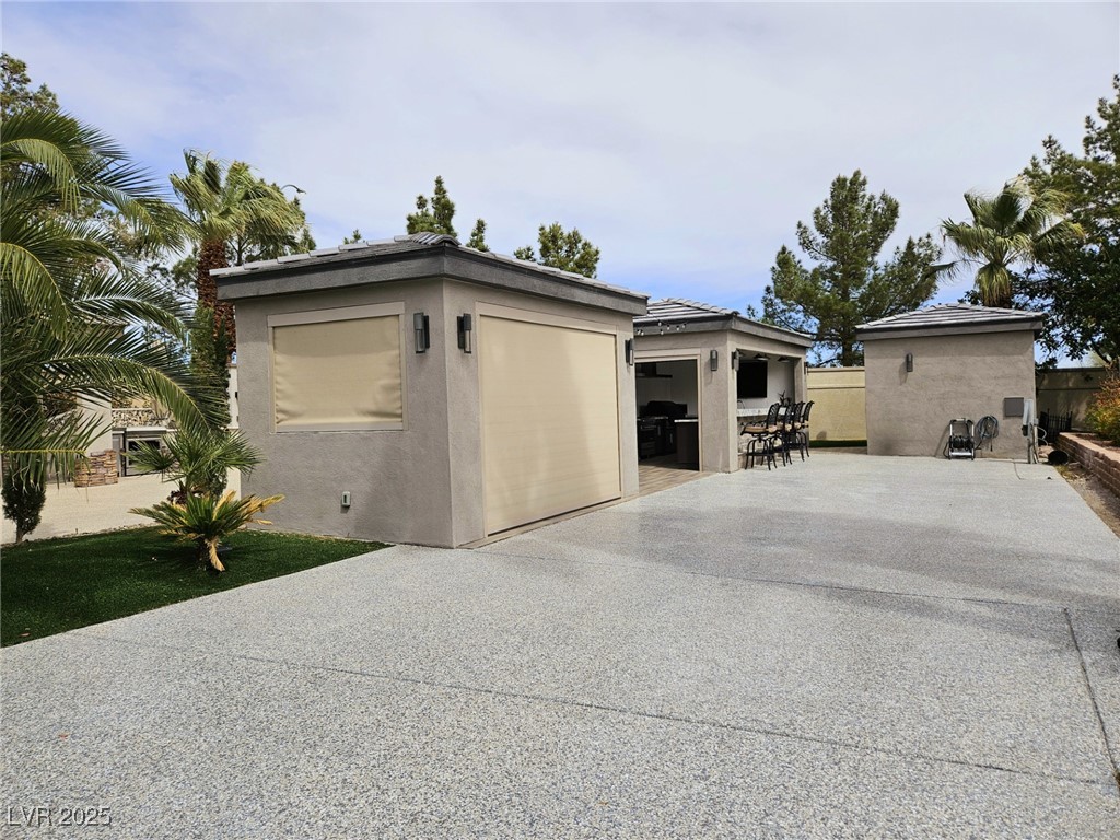 Photo 23 of 37, 8175 Arville Street #14