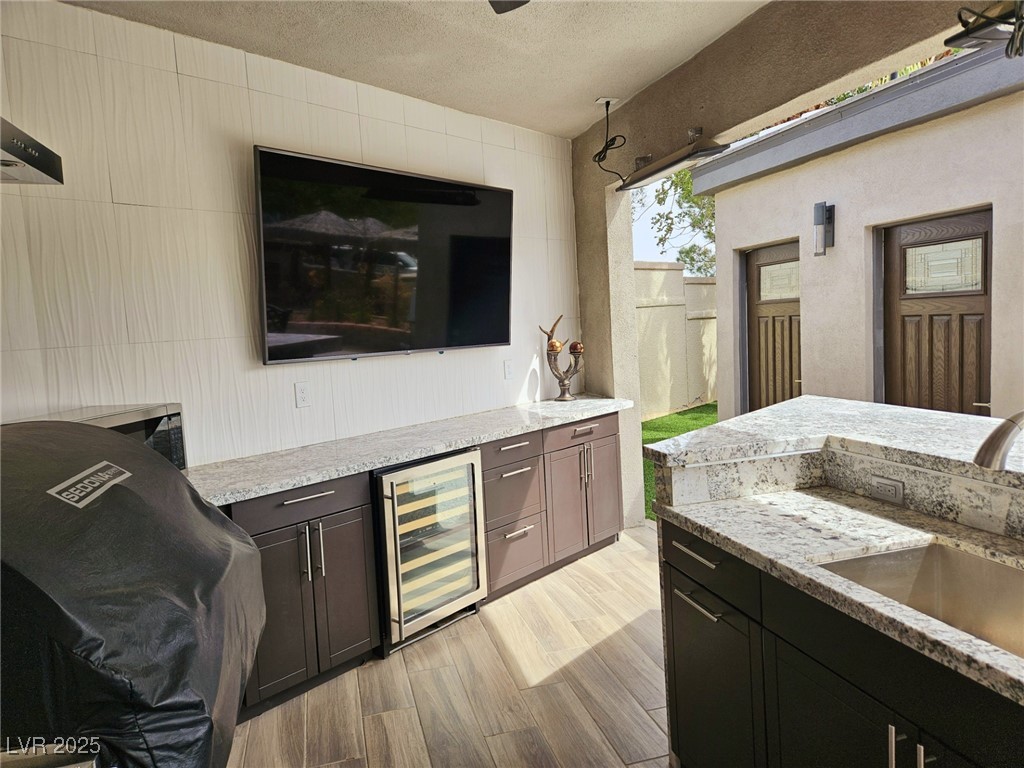Photo 13 of 37, 8175 Arville Street #14