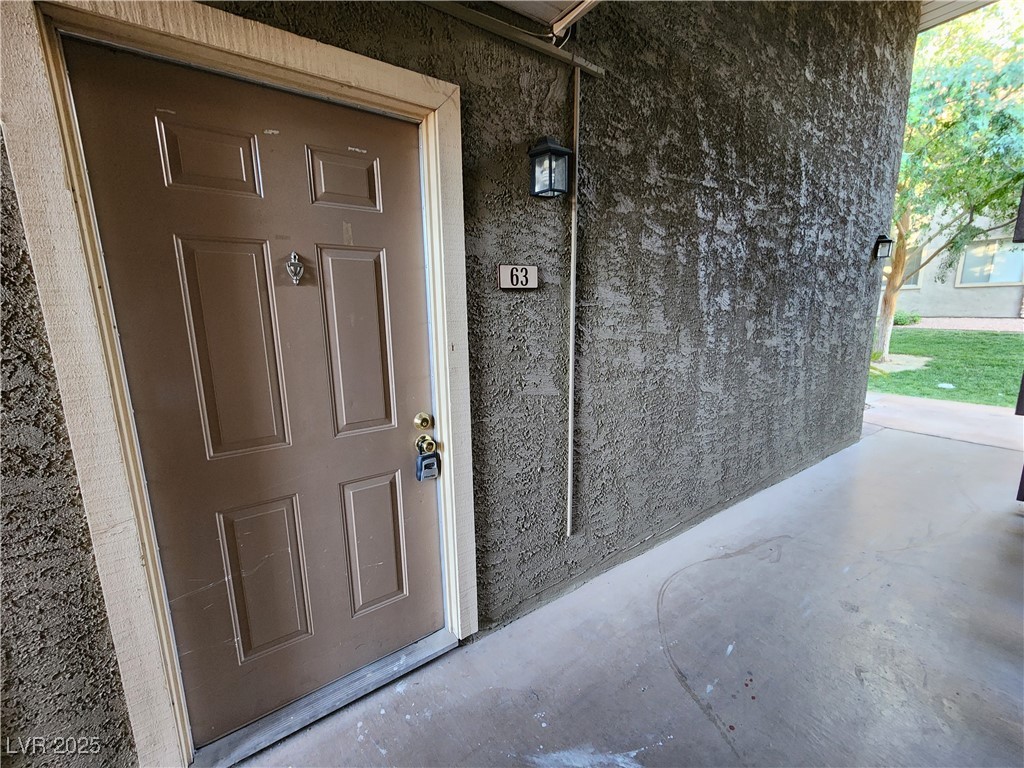 Photo 15 of 54, 4981 River Glen Drive #63