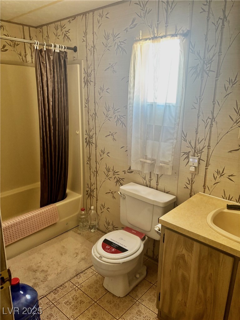 Photo 24 of 42, 3030 W Basin Avenue