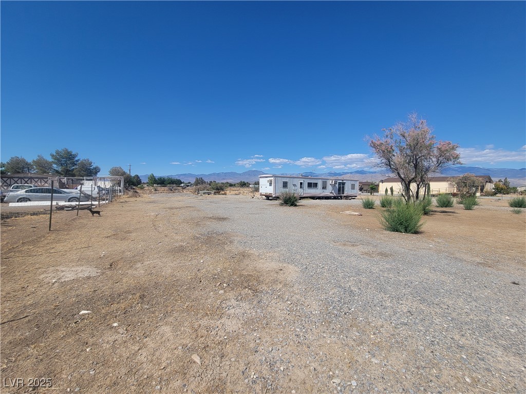 1820 E Pluto Street, Pahrump