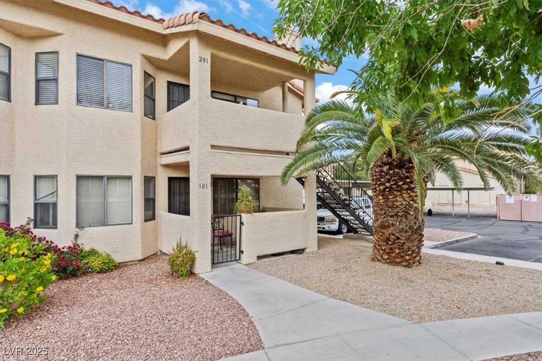 1112 Observation Drive #201, Las Vegas