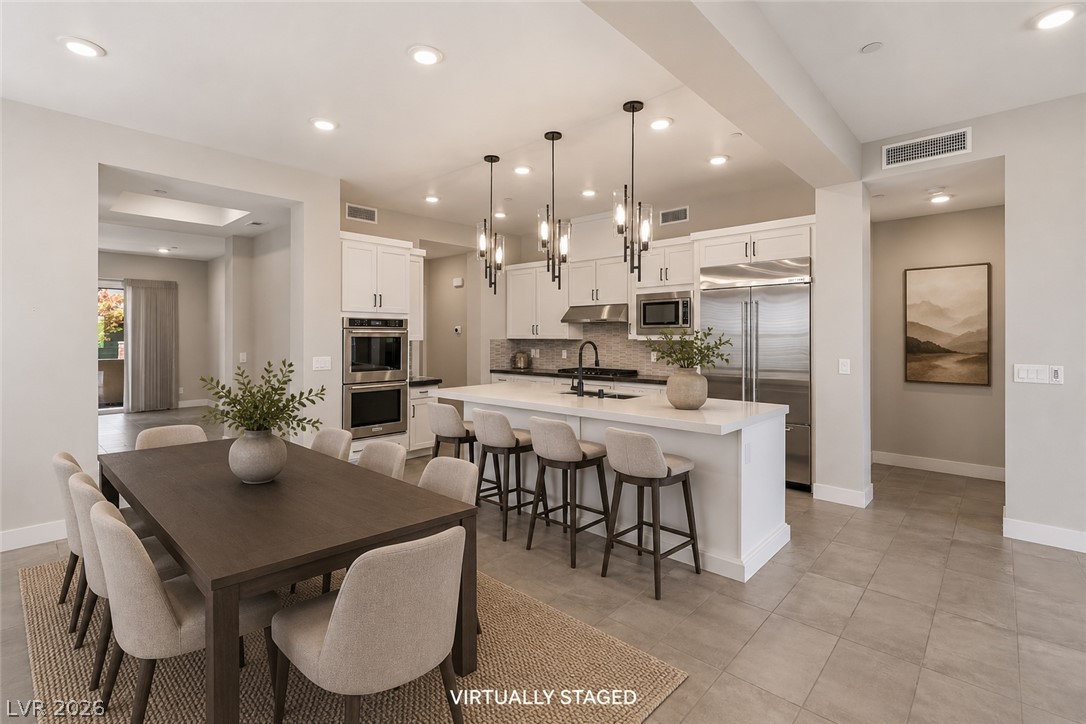 Photo 13 of 45, 11280 Granite Ridge Drive #1012
