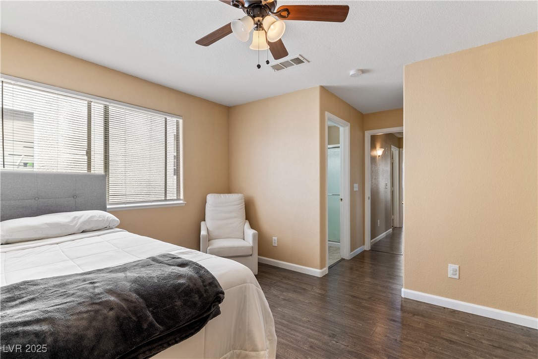 Photo 11 of 18, 7553 Durham Hall Avenue #201