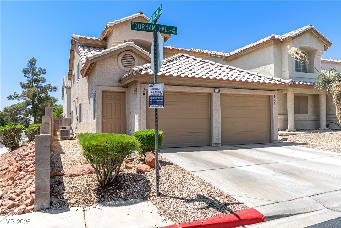 7553 Durham Hall Avenue #201, Las Vegas