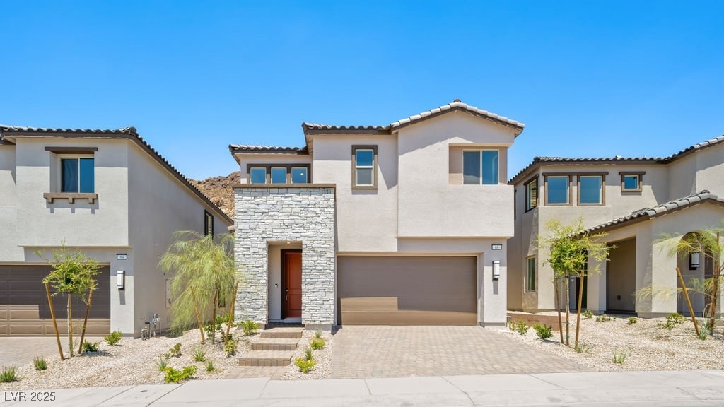 66 Via Montoro, Henderson 89015