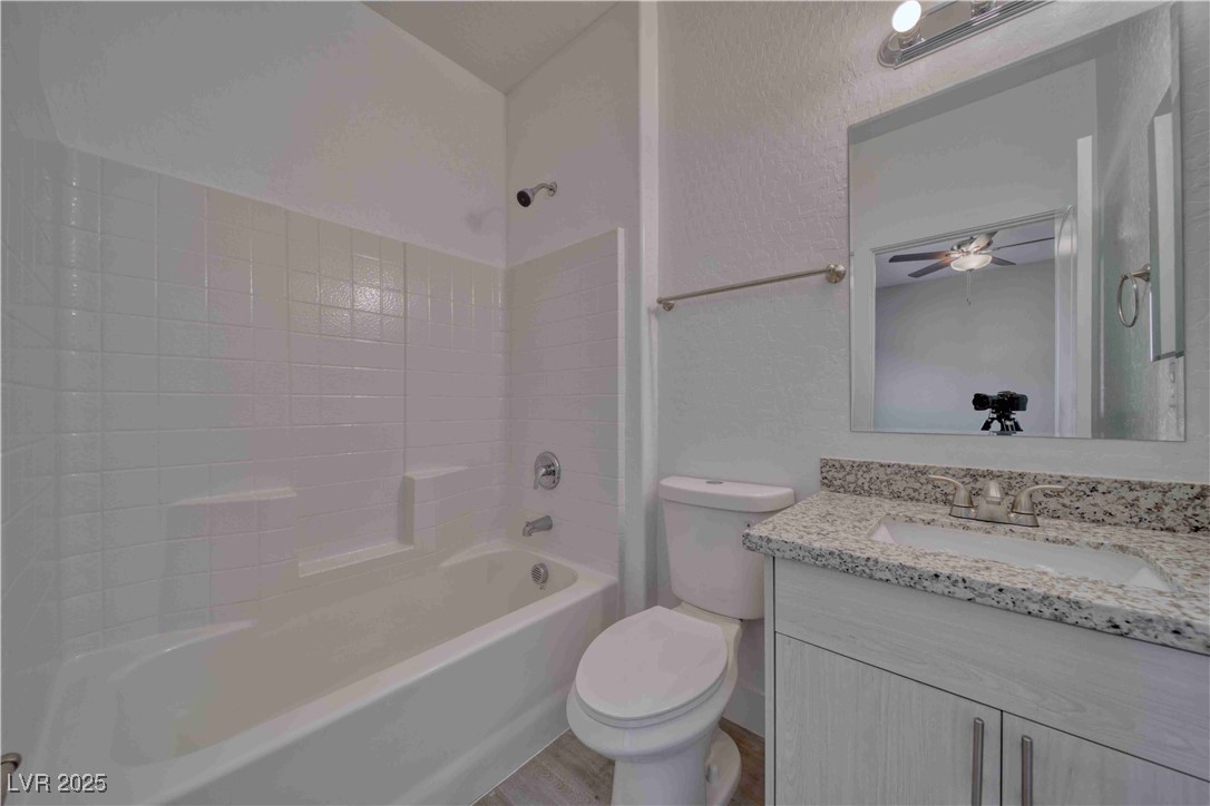 Photo 21 of 25, 610 San Lorenzo Street