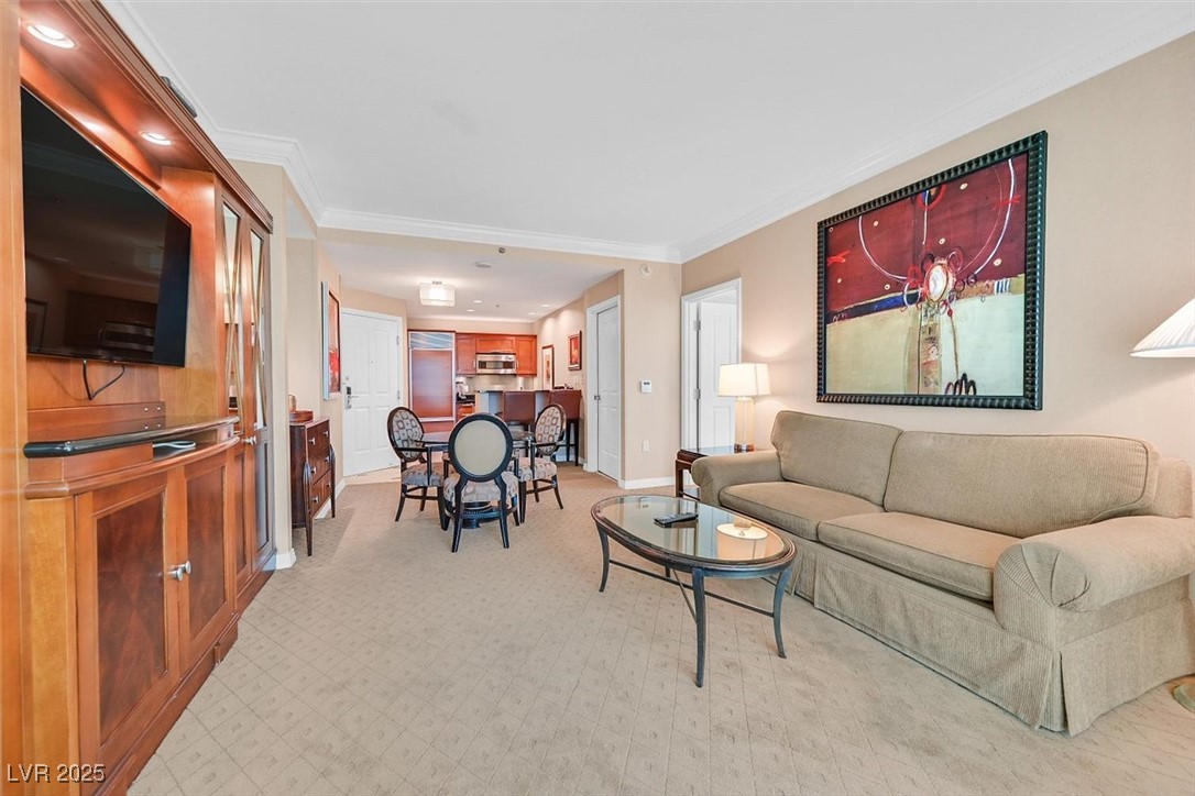 Photo 11 of 42, 135 E Harmon Avenue #1401