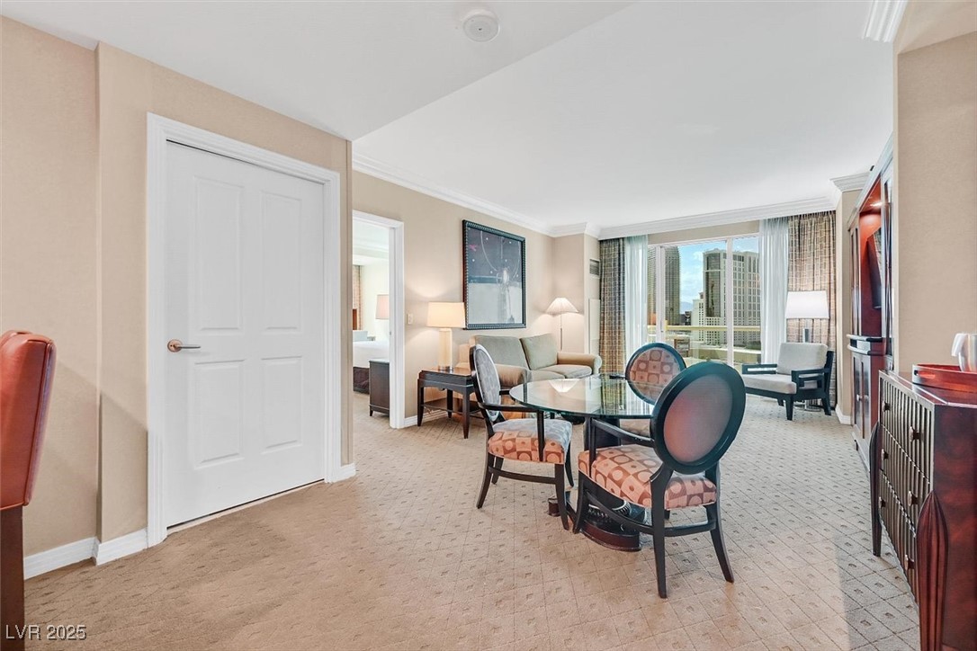 Photo 18 of 42, 135 E Harmon Avenue #1401