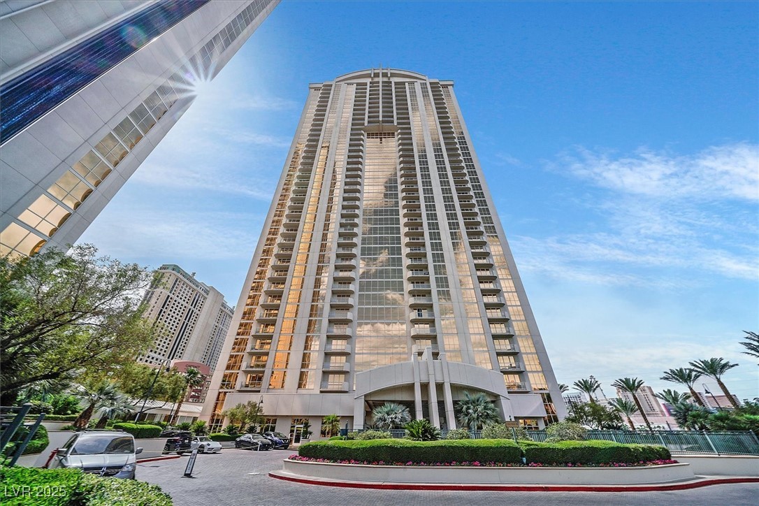 135 E Harmon Avenue #1403, Las Vegas