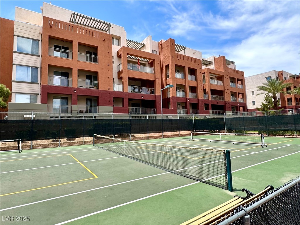 23 E Agate Avenue #403, Las Vegas 89123