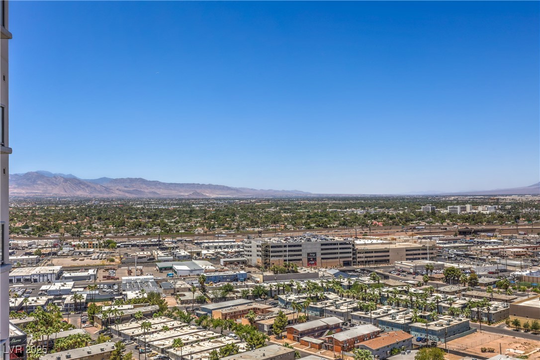Photo 32 of 40, 200 W Sahara Avenue #2210