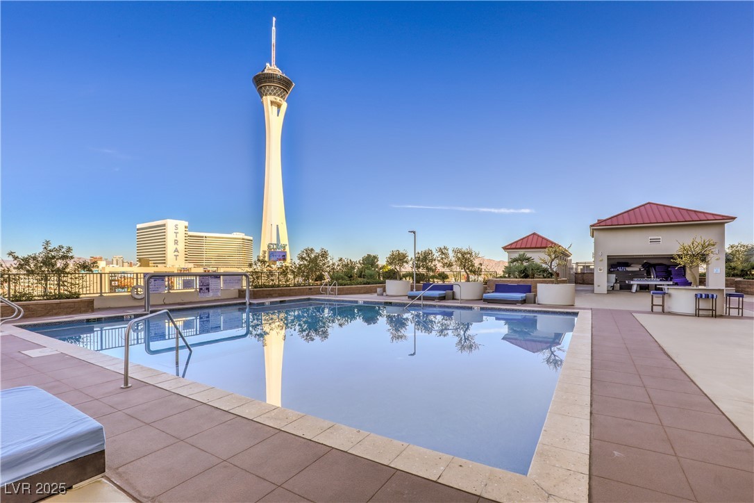 Photo 34 of 40, 200 W Sahara Avenue #2210