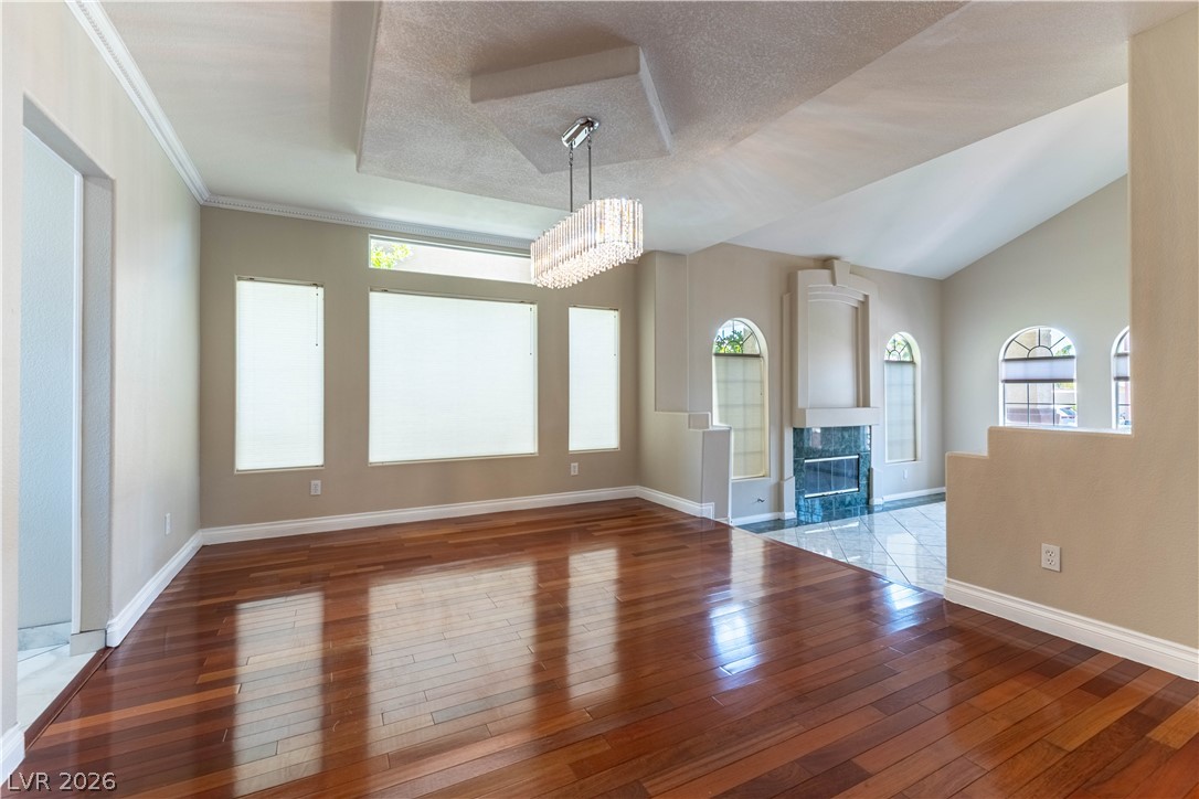 Photo 3 of 8960 Lansberry Court