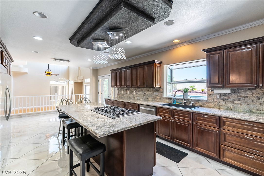 Photo 7 of 37, 8960 Lansberry Court