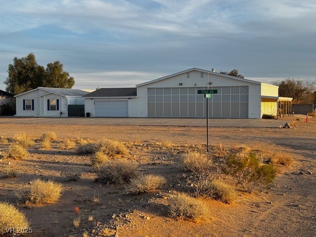 Photo 3 of 9668 Kinner Drive