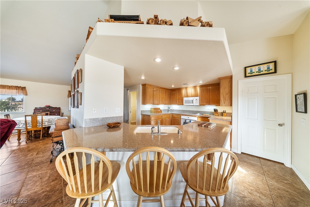 Photo 4 of 4153 W Panorama Street