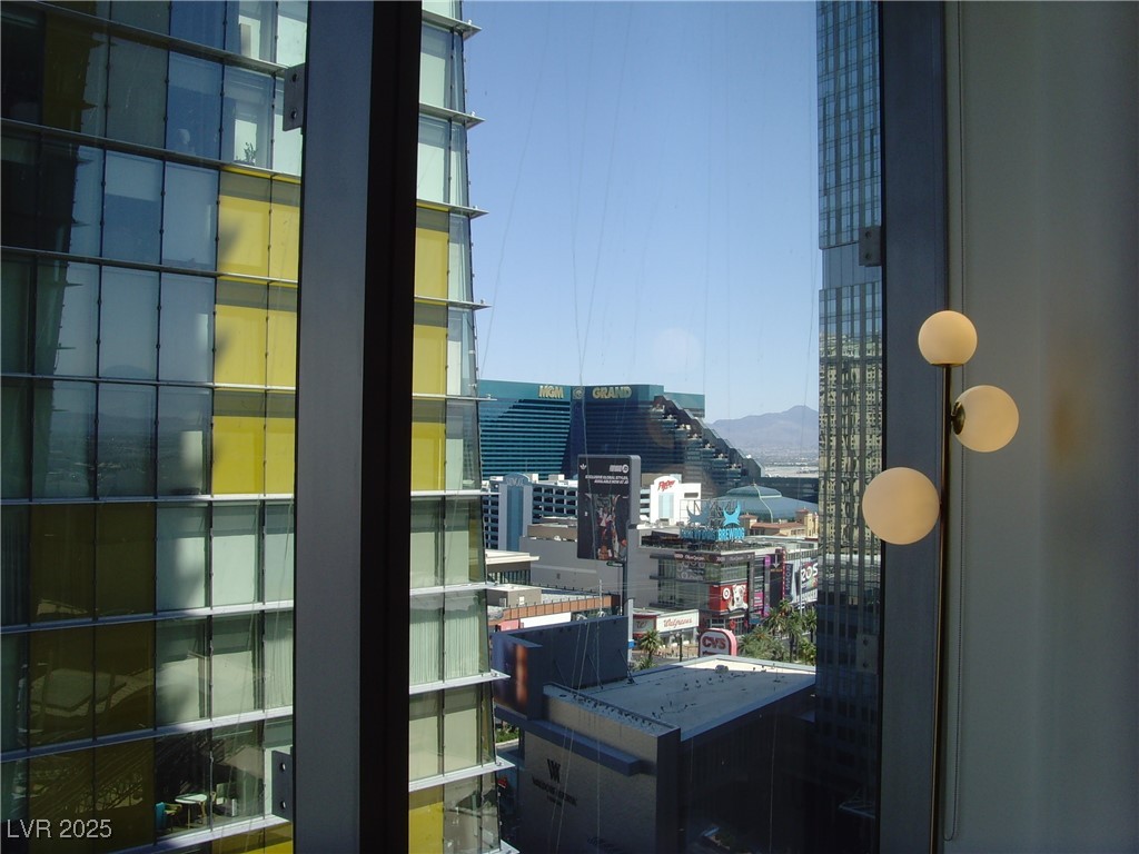 3726 Las Vegas Boulevard #1411, Las Vegas