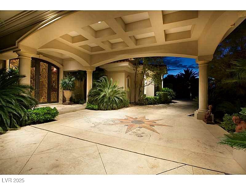 Photo 4 of 1541 VILLA RICA DRIVE