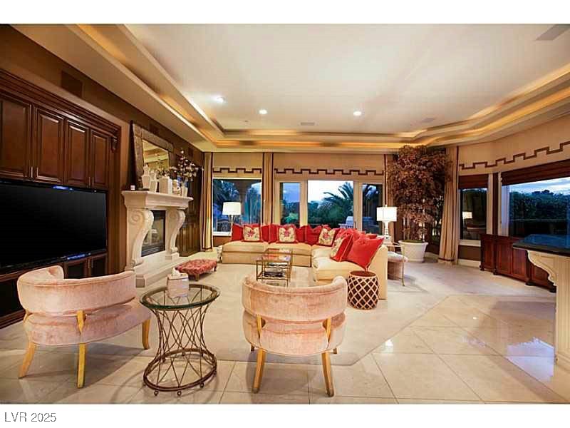 Photo 8 of 42, 1541 VILLA RICA DRIVE