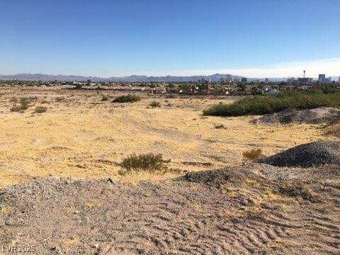 01 Brooks, North Las Vegas 89032