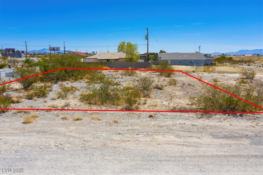 Photo 3 of 2711 E Dapple Street
