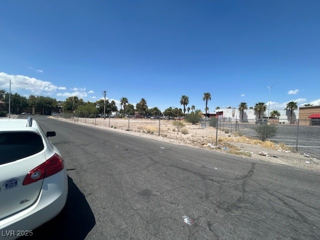 Photo 7 of 12, 3300 N Michael Way