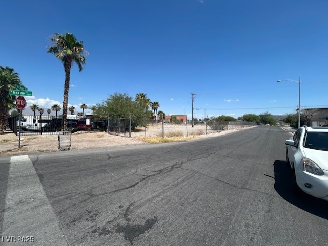 Photo 8 of 12, 3300 N Michael Way