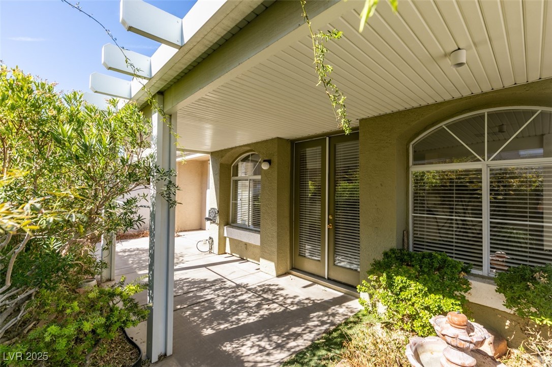 Photo 37 of 48, 1004 Collingtree Street