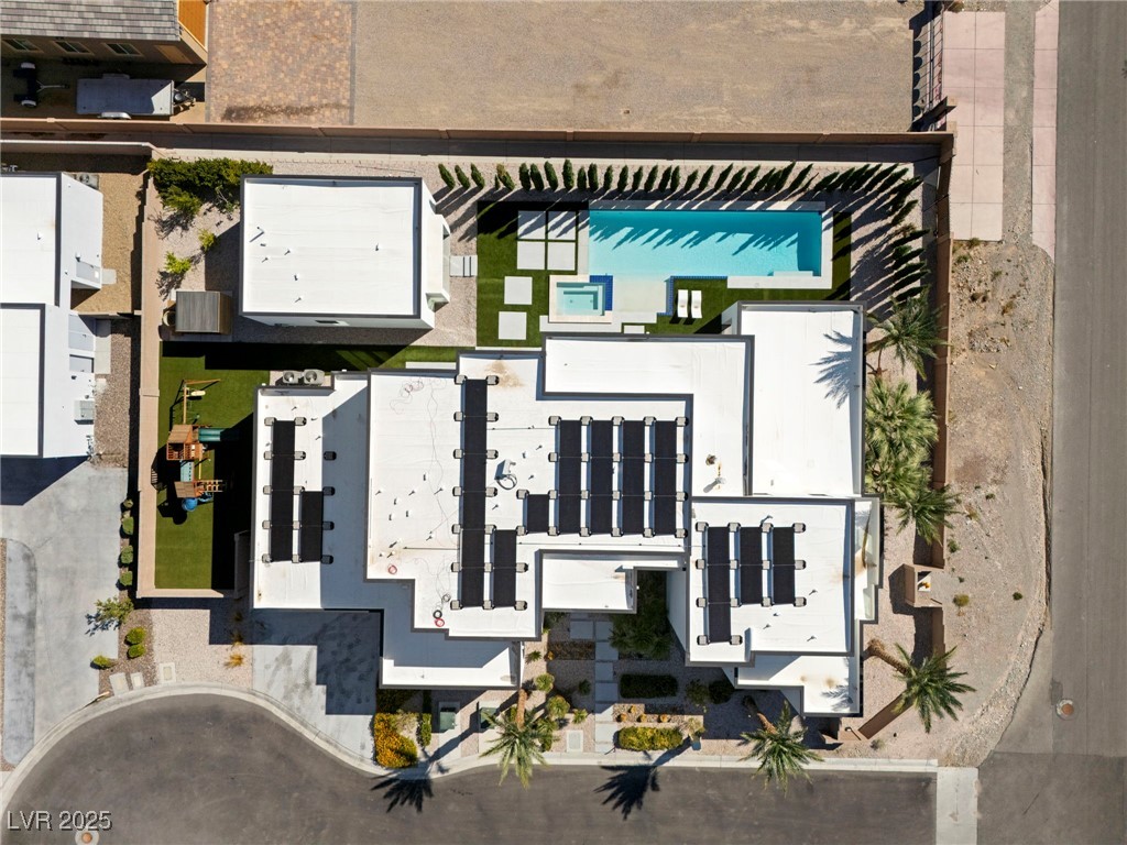 Photo 6 of 89, 9760 Solar Avenue