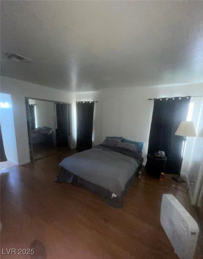 Photo 9 of 20, 1321 Del Mar Street #4